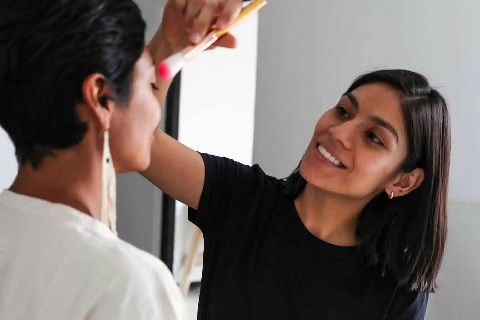 Haare & Make-up –Tratschzeit ist Vertrauenszeit